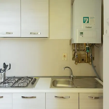 Charming Studio With Kitchen